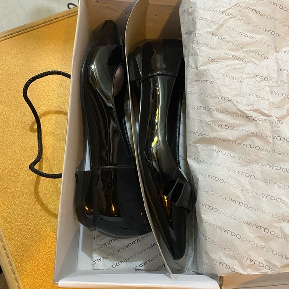 Black ballot pointed toe flats size 7 Aldo - Picture 7 of 10